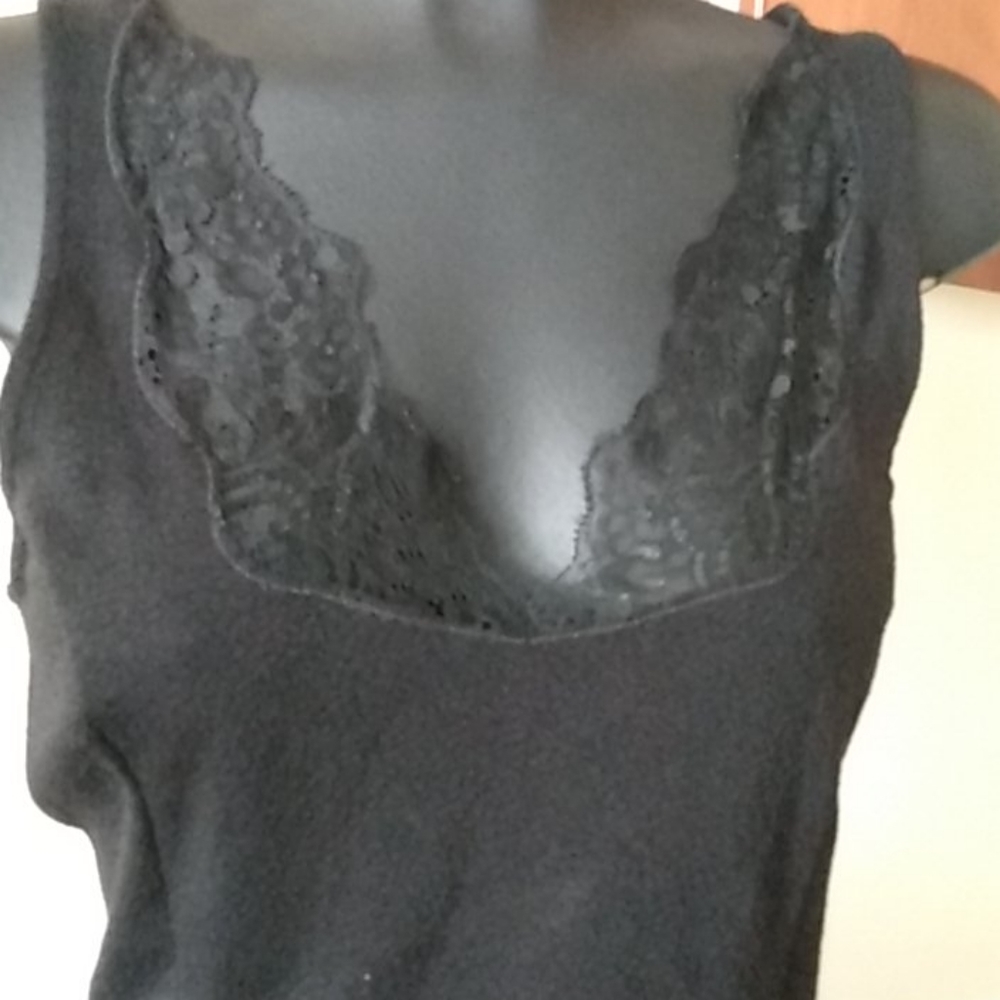 Dress - Picture 2 of 6
